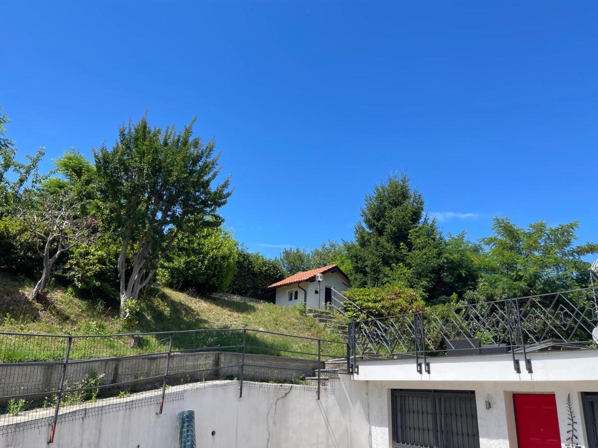 La Casetta Dalla Porta Rossa Nebbiuno Buitenkant foto